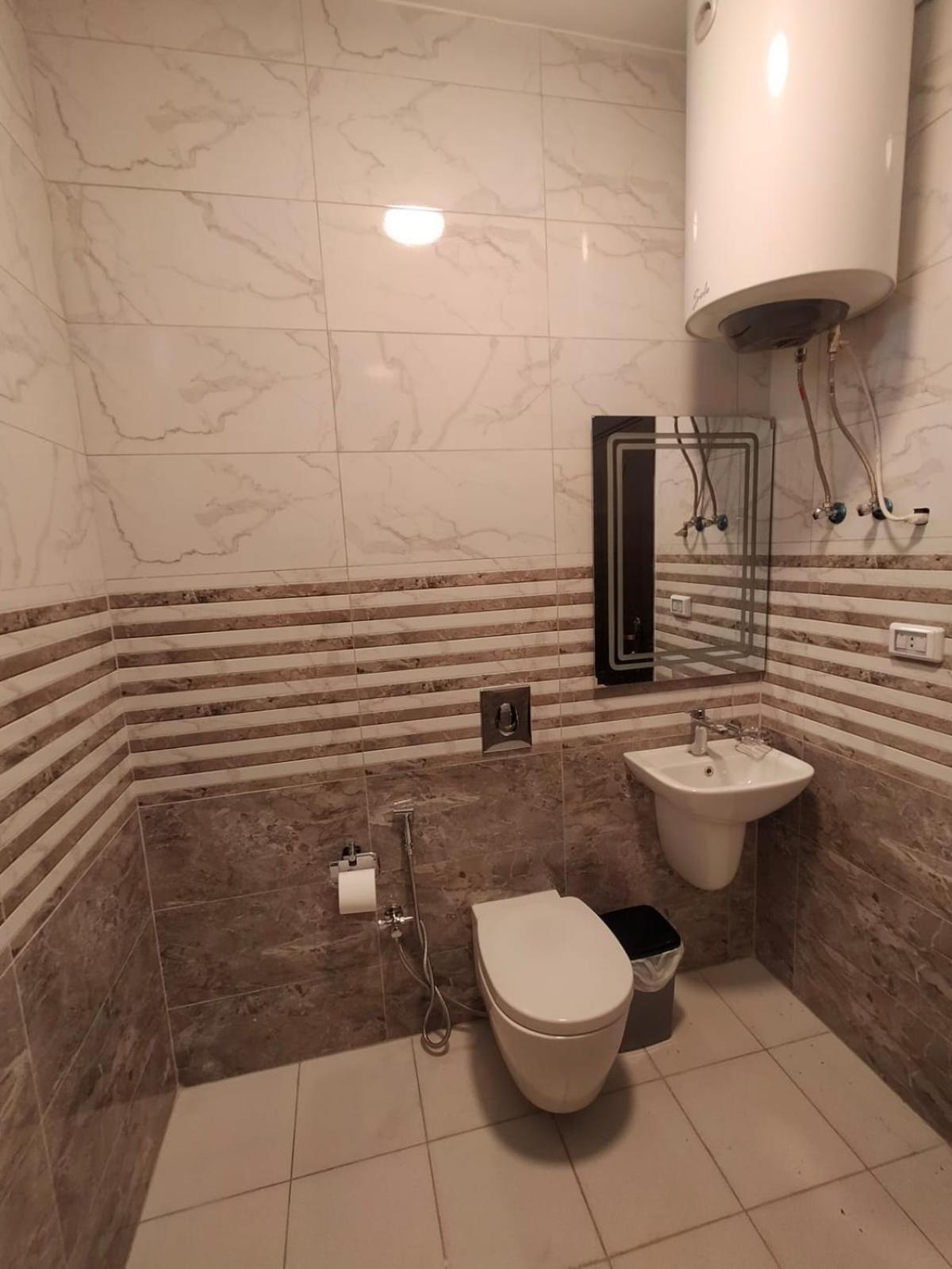 Treasury Terrace Apartments ワディ・ムーサ エクステリア 写真